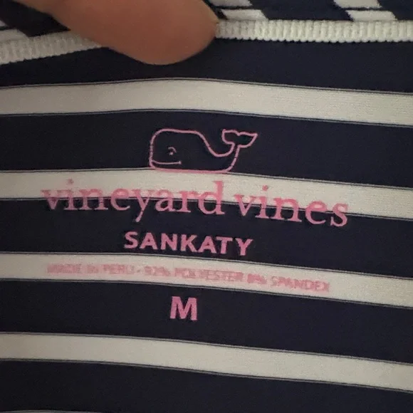 Vineyard Vines Navy and White Striped Top - Picture 3 of 12